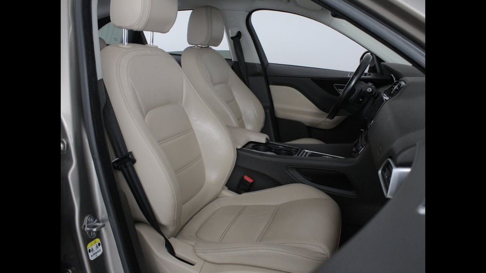 Jaguar F-Pace usata a Palermo (6)