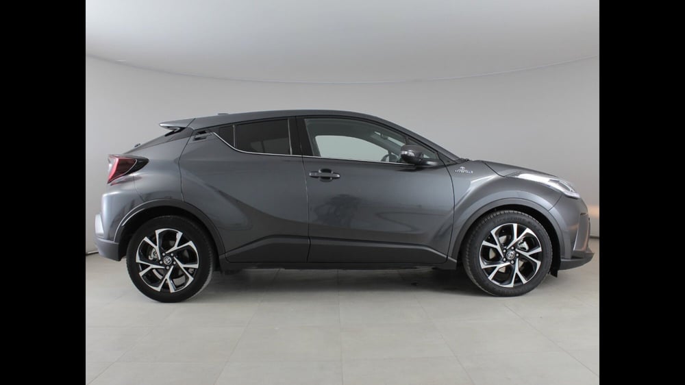 Toyota Toyota C-HR usata a Palermo (14)