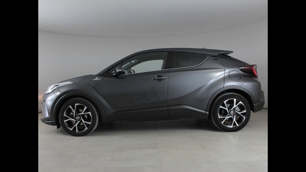 Toyota Toyota C-HR usata a Palermo (3)