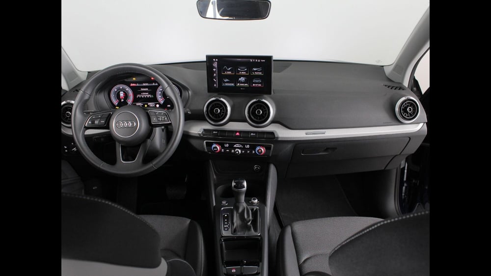 Audi Q2 usata a Palermo (9)
