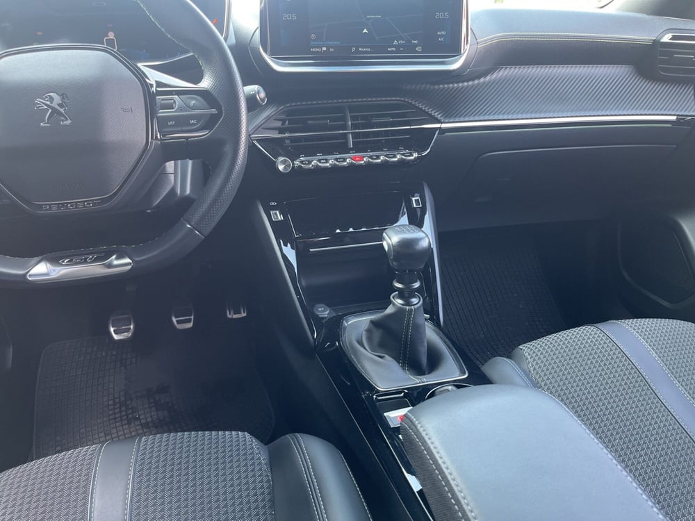 Peugeot 2008 usata a Parma (13)