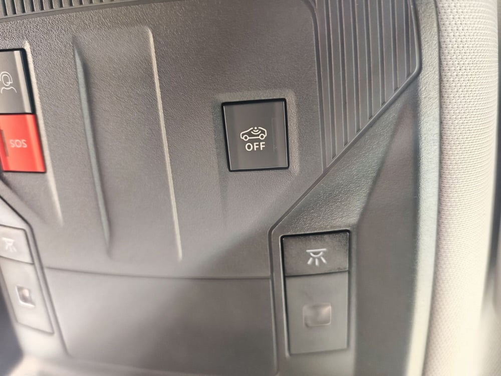 Peugeot 308 usata a Parma (18)