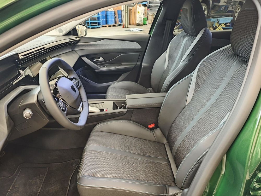Peugeot 308 usata a Parma (9)