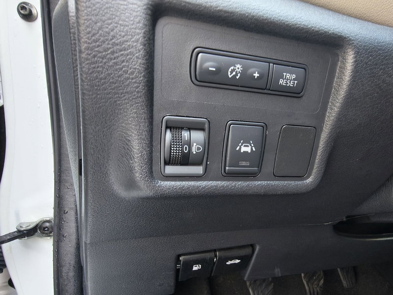 Nissan Micra usata a Vercelli (18)