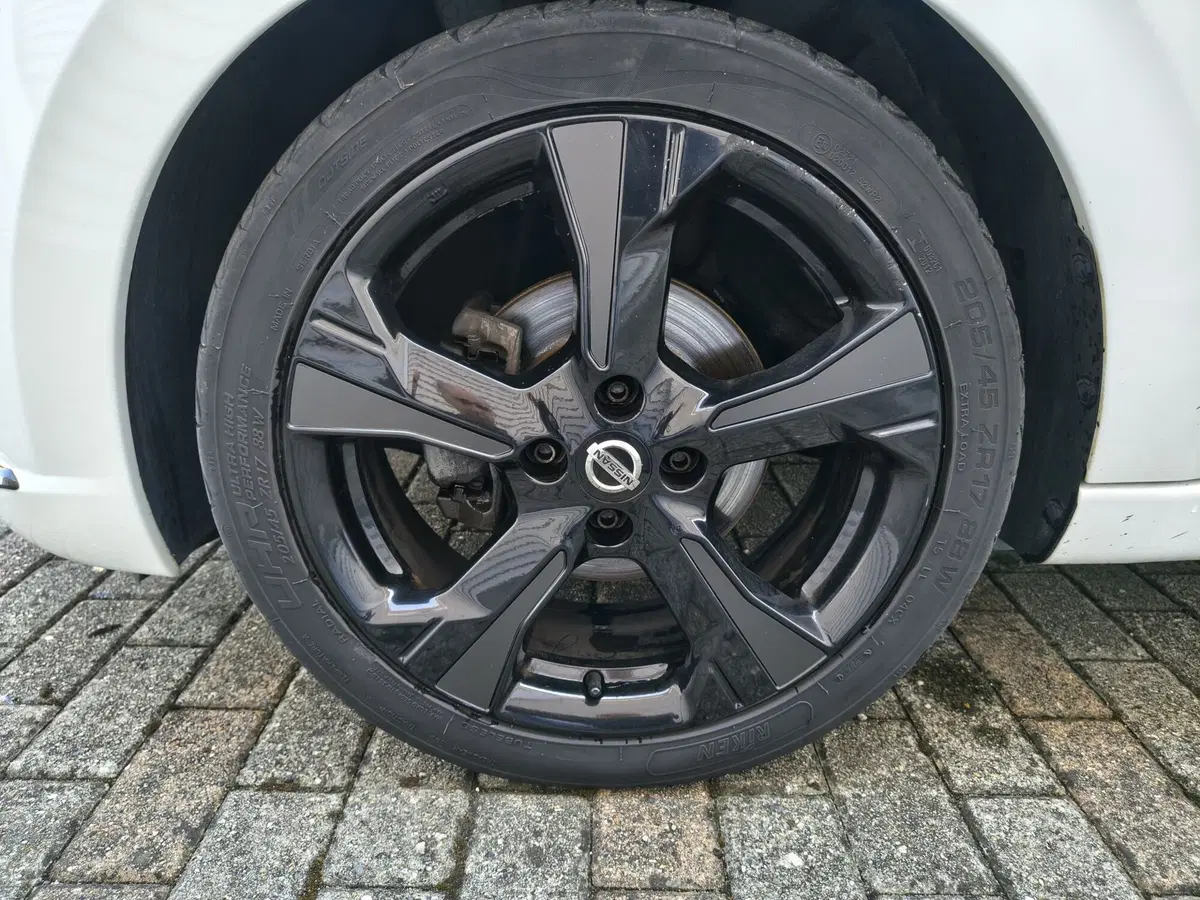 Nissan Micra usata a Vercelli (9)