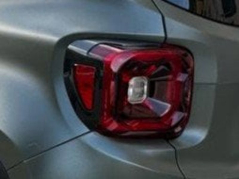 Jeep Renegade usata a Salerno (17)