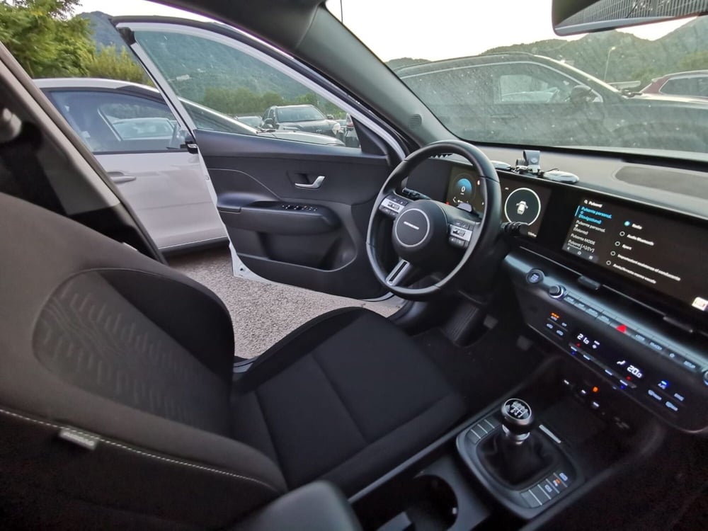 Hyundai Kona usata a Salerno (8)