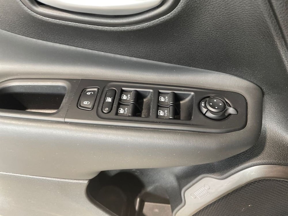Jeep Renegade usata a Prato (17)