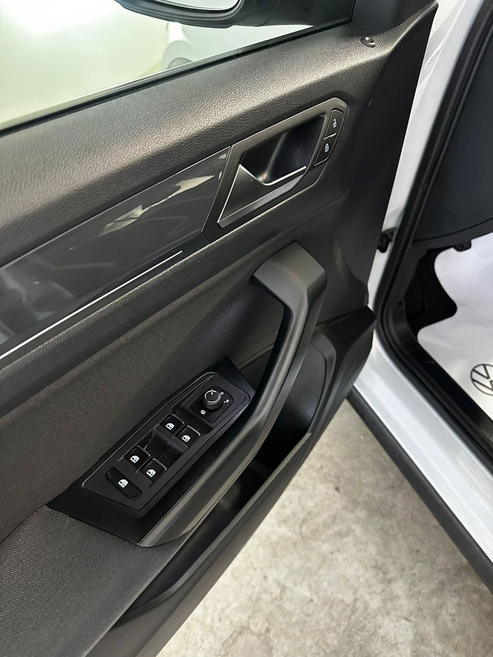 Volkswagen T-Roc usata a L'Aquila (10)