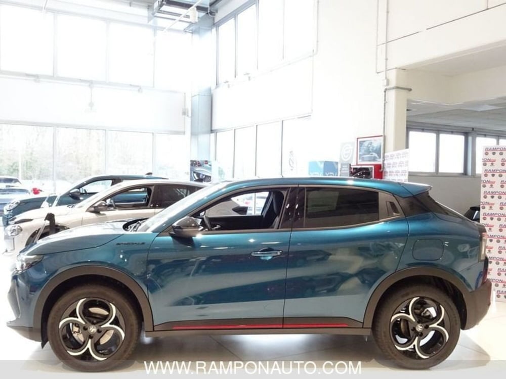 Alfa Romeo Junior nuova a Venezia (2)