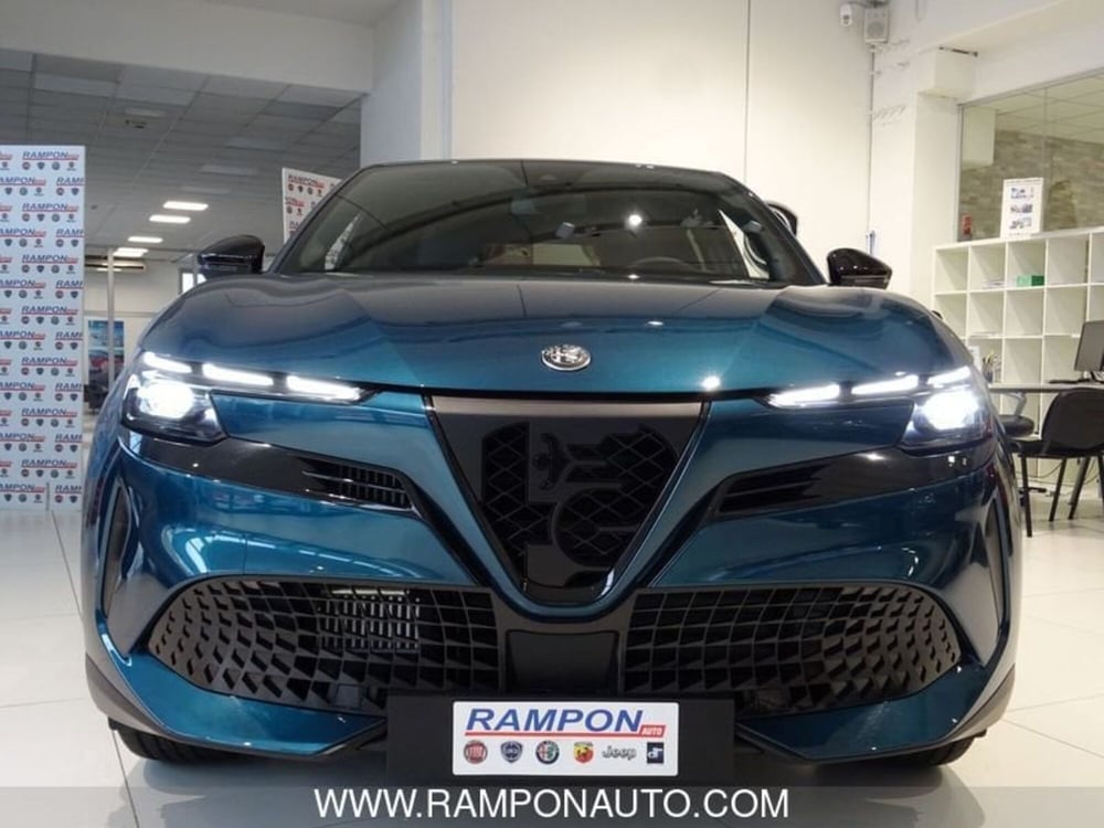 Alfa Romeo Junior nuova a Venezia (7)