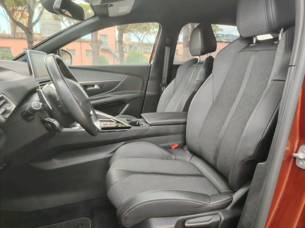 Peugeot 3008 usata a Massa-Carrara (17)