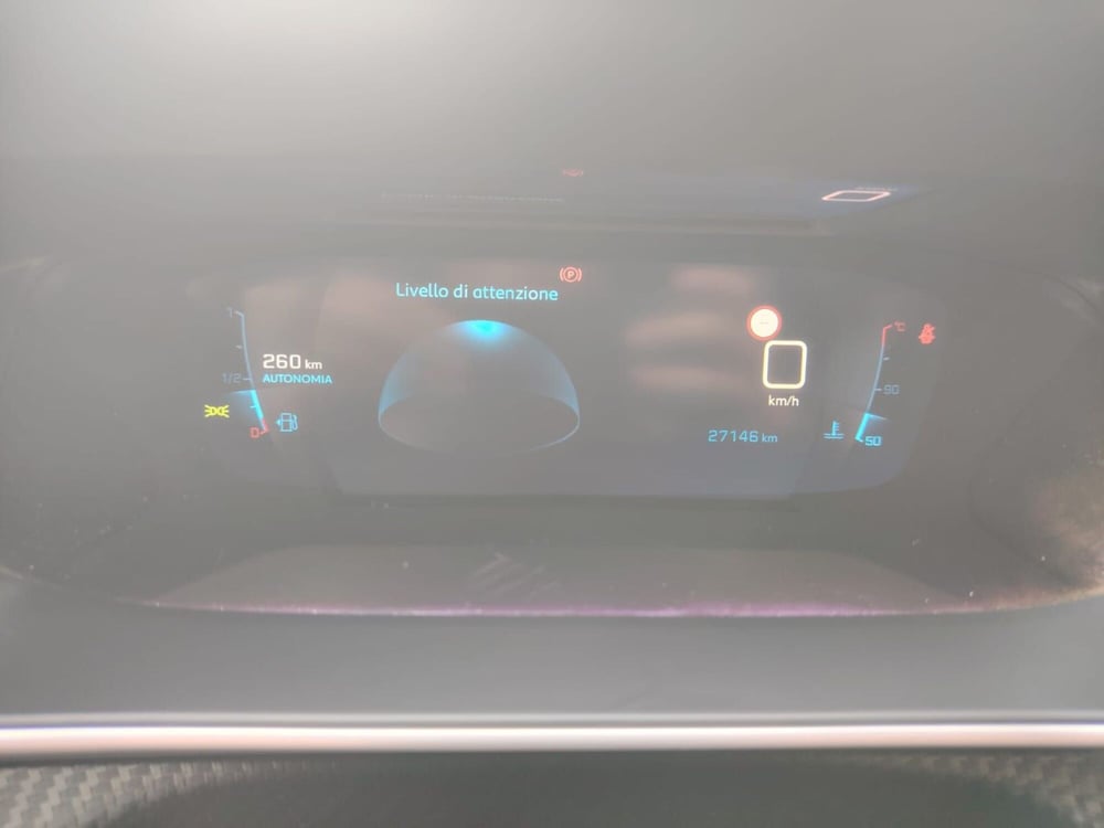 Peugeot 2008 usata a Massa-Carrara (9)