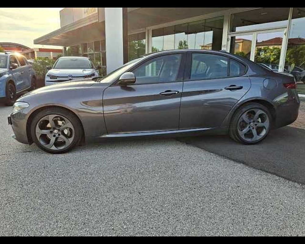 Alfa Romeo Giulia usata a Venezia (6)