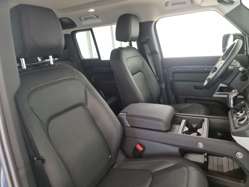 Land Rover Defender usata a Cuneo (3)