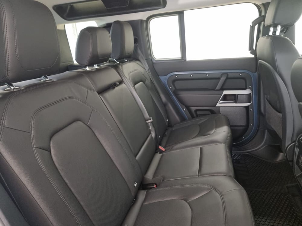 Land Rover Defender usata a Cuneo (5)