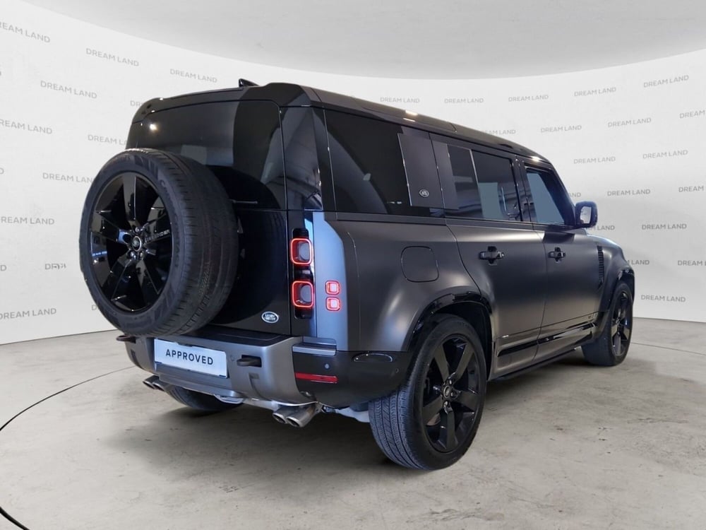Land Rover Defender usata a Livorno (2)