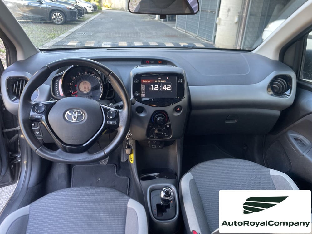 Toyota Aygo usata a Roma (11)
