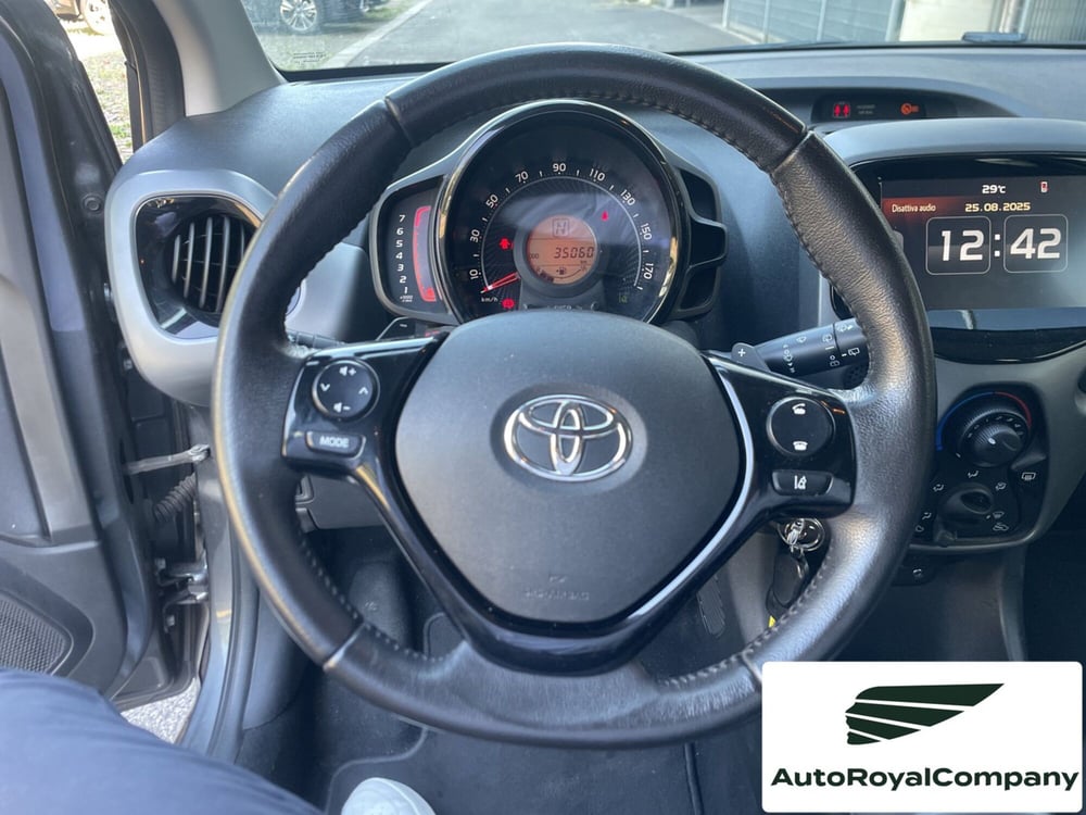 Toyota Aygo usata a Roma (12)