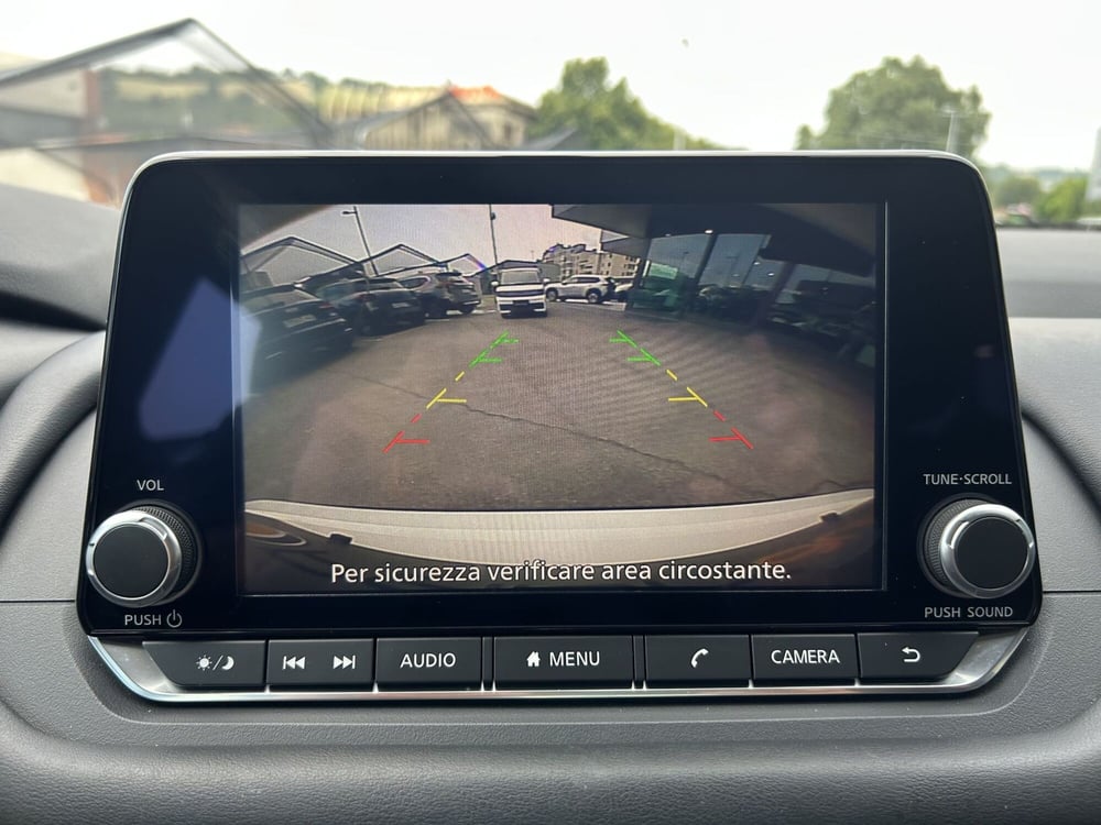 Nissan Qashqai usata a Modena (11)