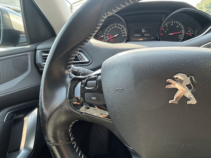 Peugeot 308 usata a Modena (12)