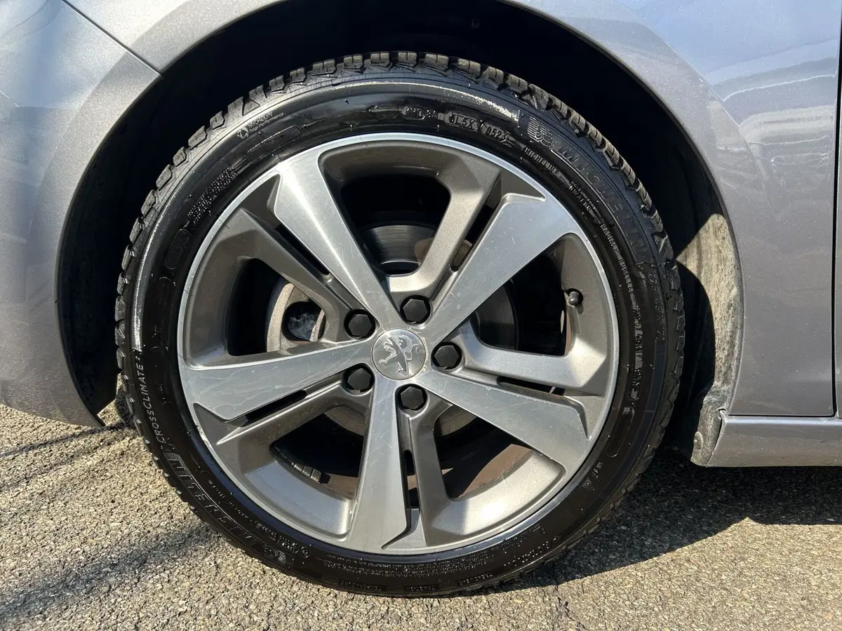 Peugeot 308 usata a Modena (7)