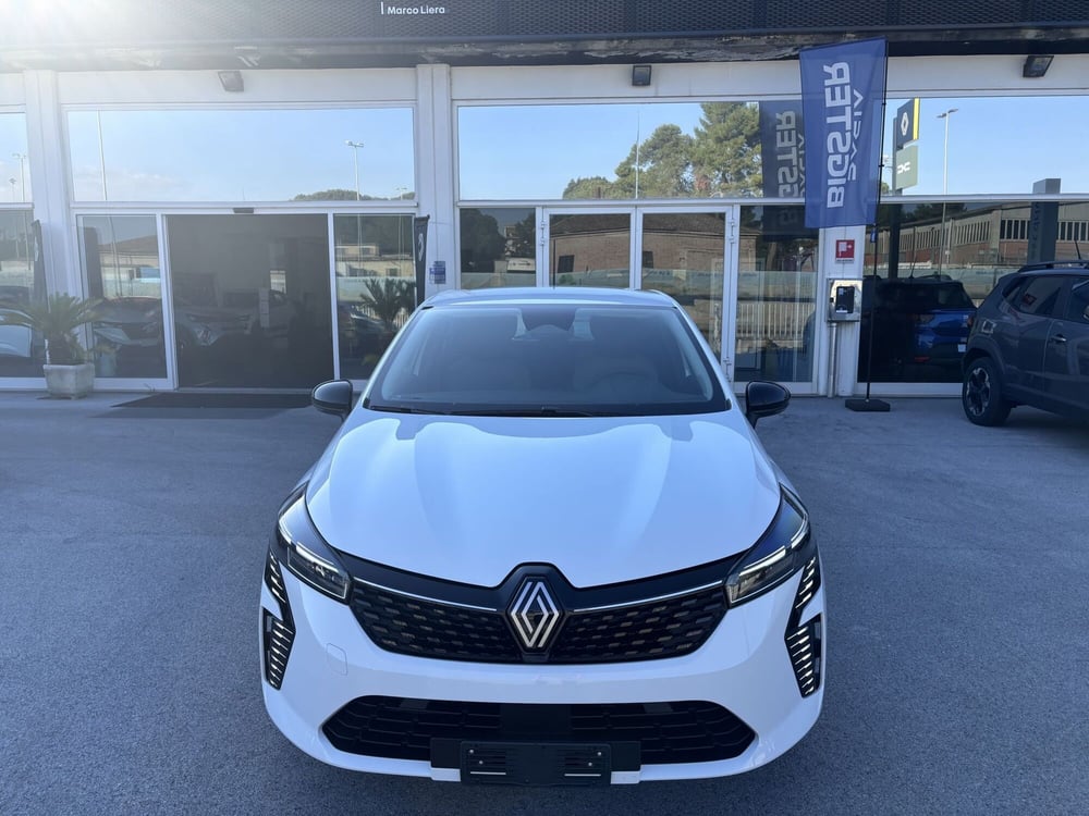 Renault Clio nuova a Ancona (2)