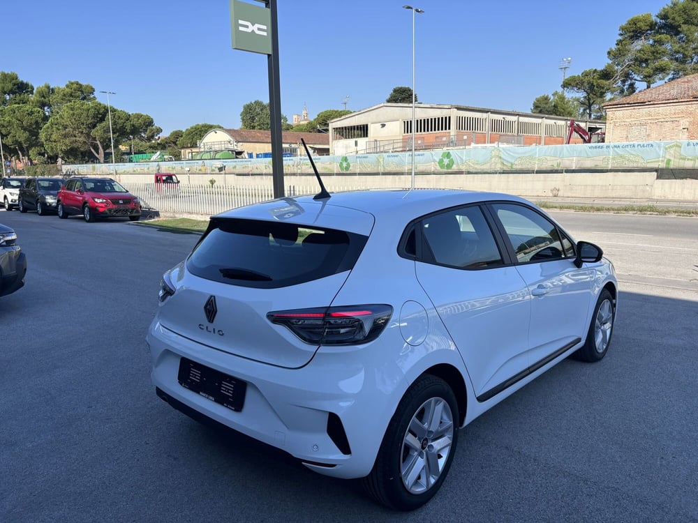 Renault Clio nuova a Ancona (5)