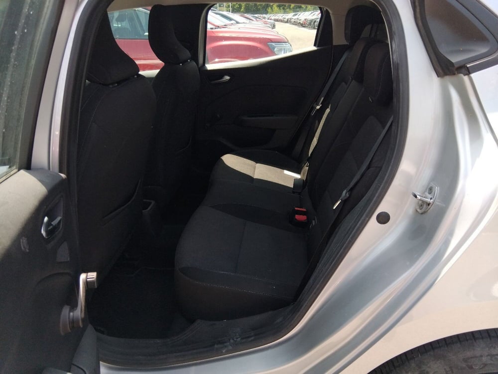 Renault Clio usata a Roma (12)