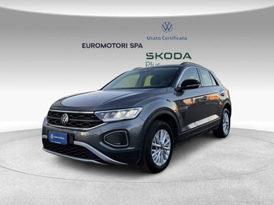 Volkswagen T-Roc 1.0 TSI Life del 2022 usata a Monteriggioni