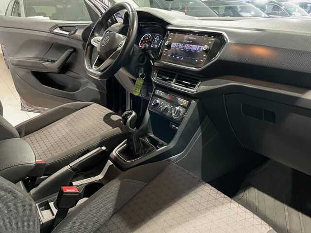 Volkswagen T-Cross usata a Genova (8)
