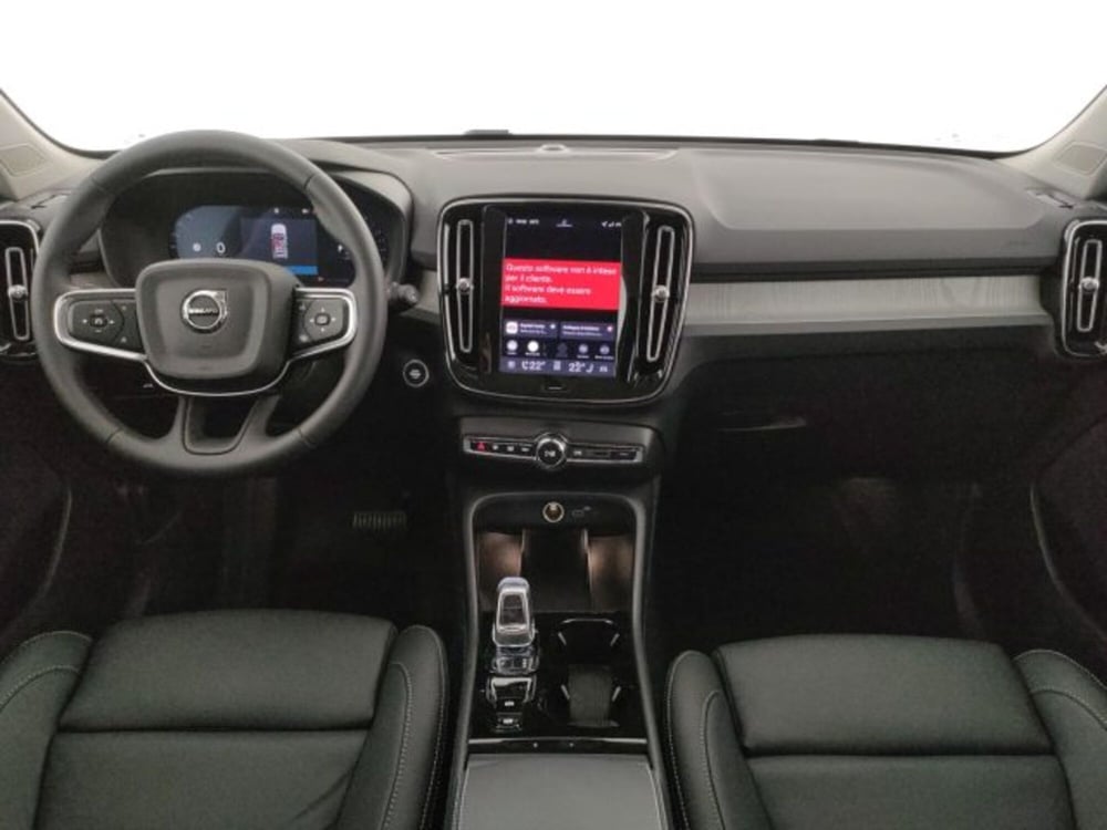 Volvo XC40 nuova a Modena (12)