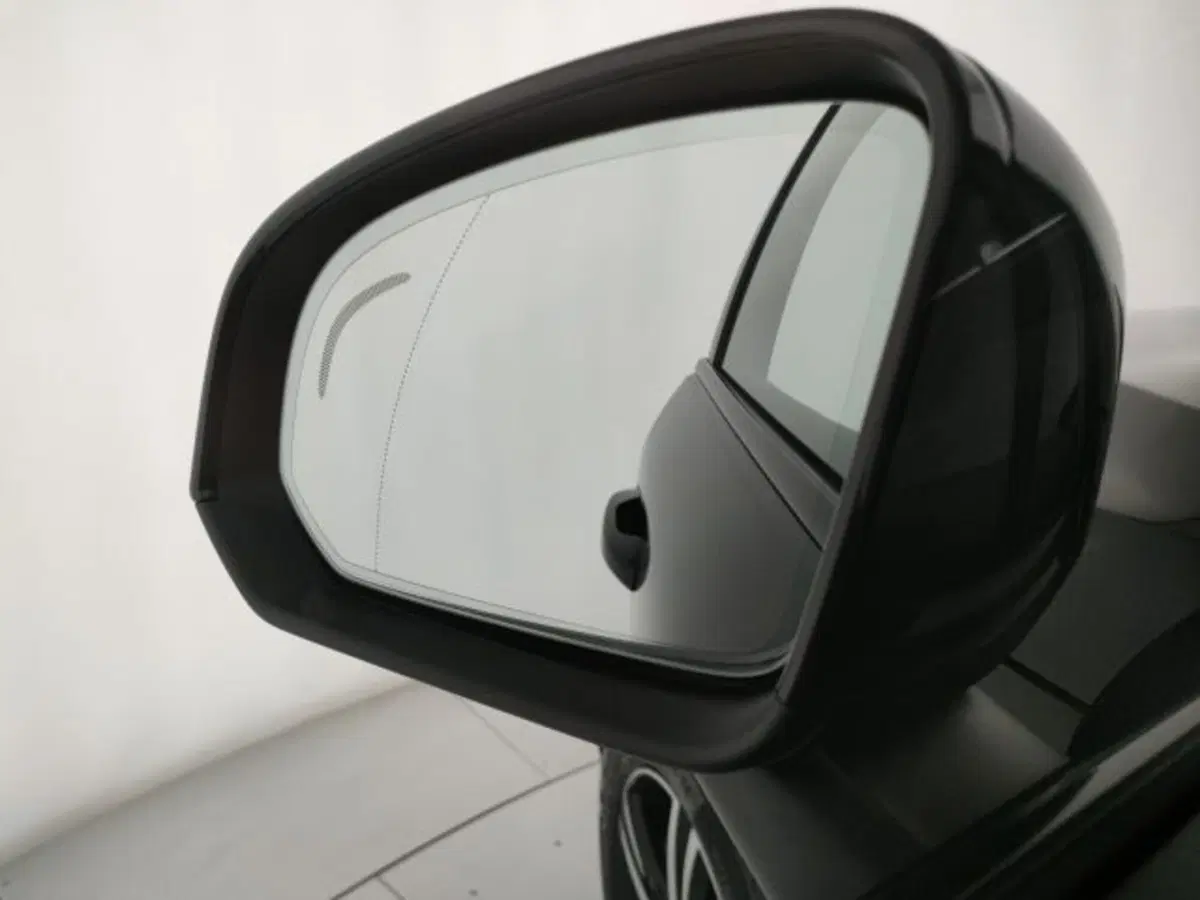 Volvo XC40 nuova a Modena (20)