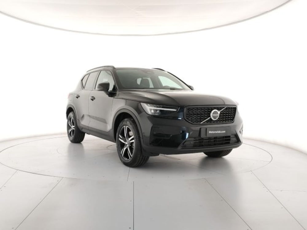 Volvo XC40 nuova a Modena (6)