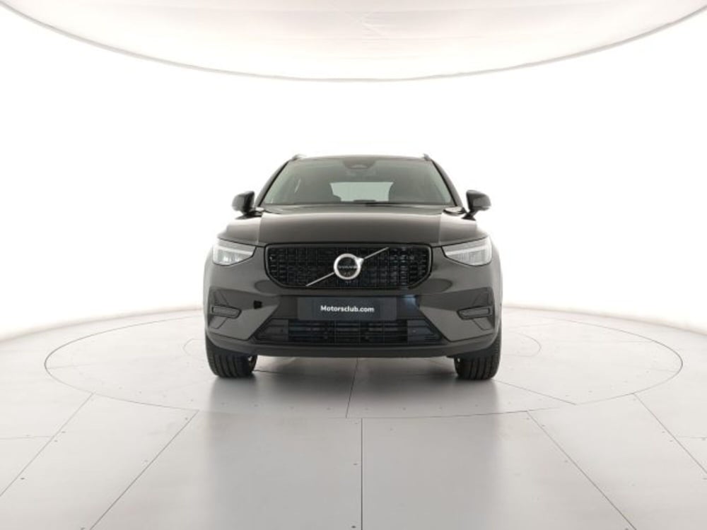 Volvo XC40 nuova a Modena (7)