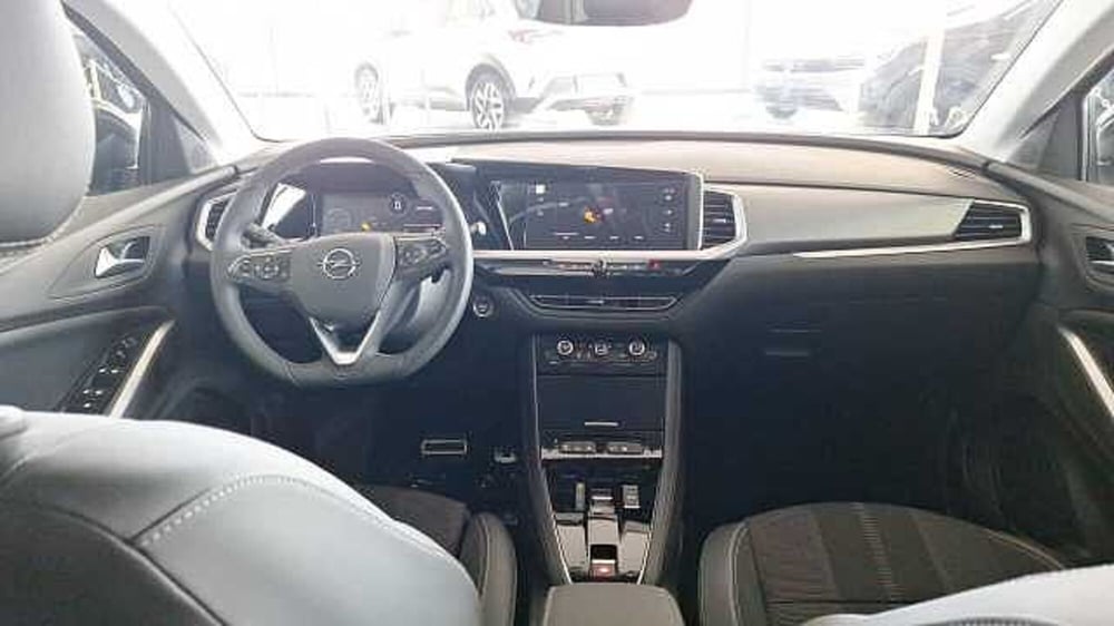 Opel Grandland nuova a Firenze (13)