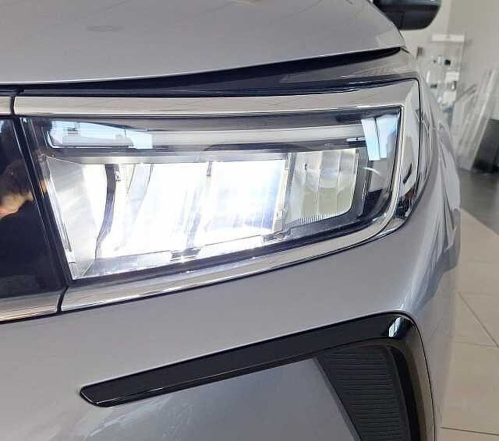 Opel Grandland nuova a Firenze (14)