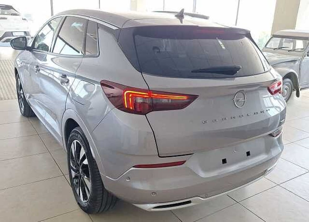 Opel Grandland nuova a Firenze (5)