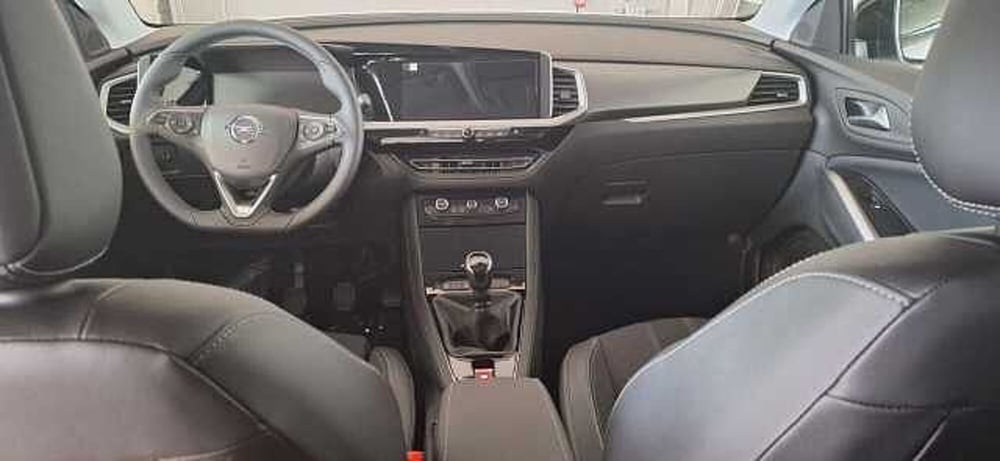 Opel Grandland nuova a Firenze (10)