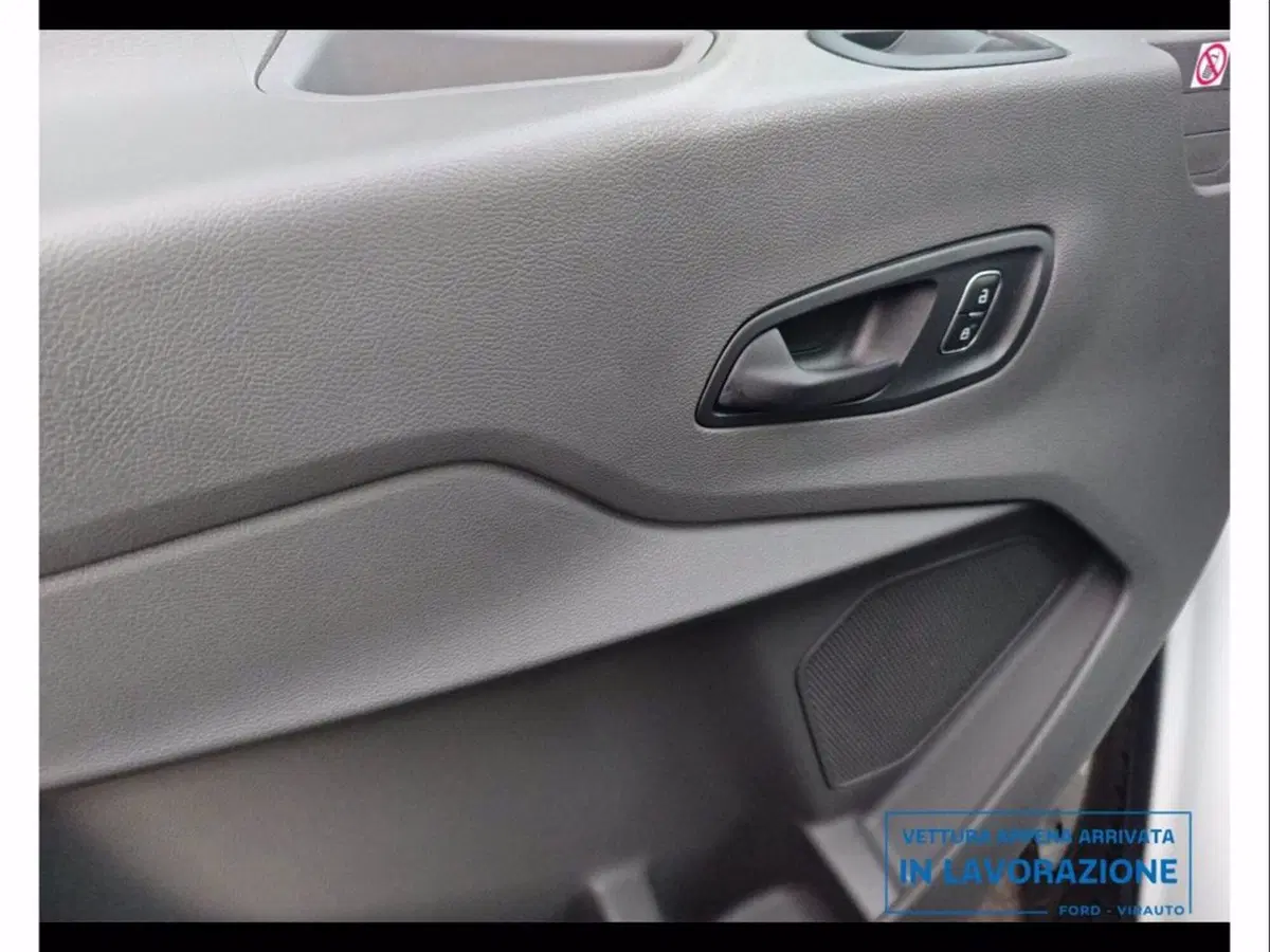 Ford Transit Furgone nuova a Catania (10)