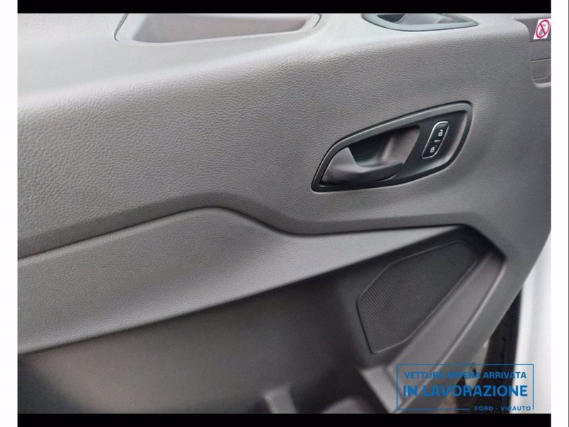 Ford Transit Furgone nuova a Catania (10)
