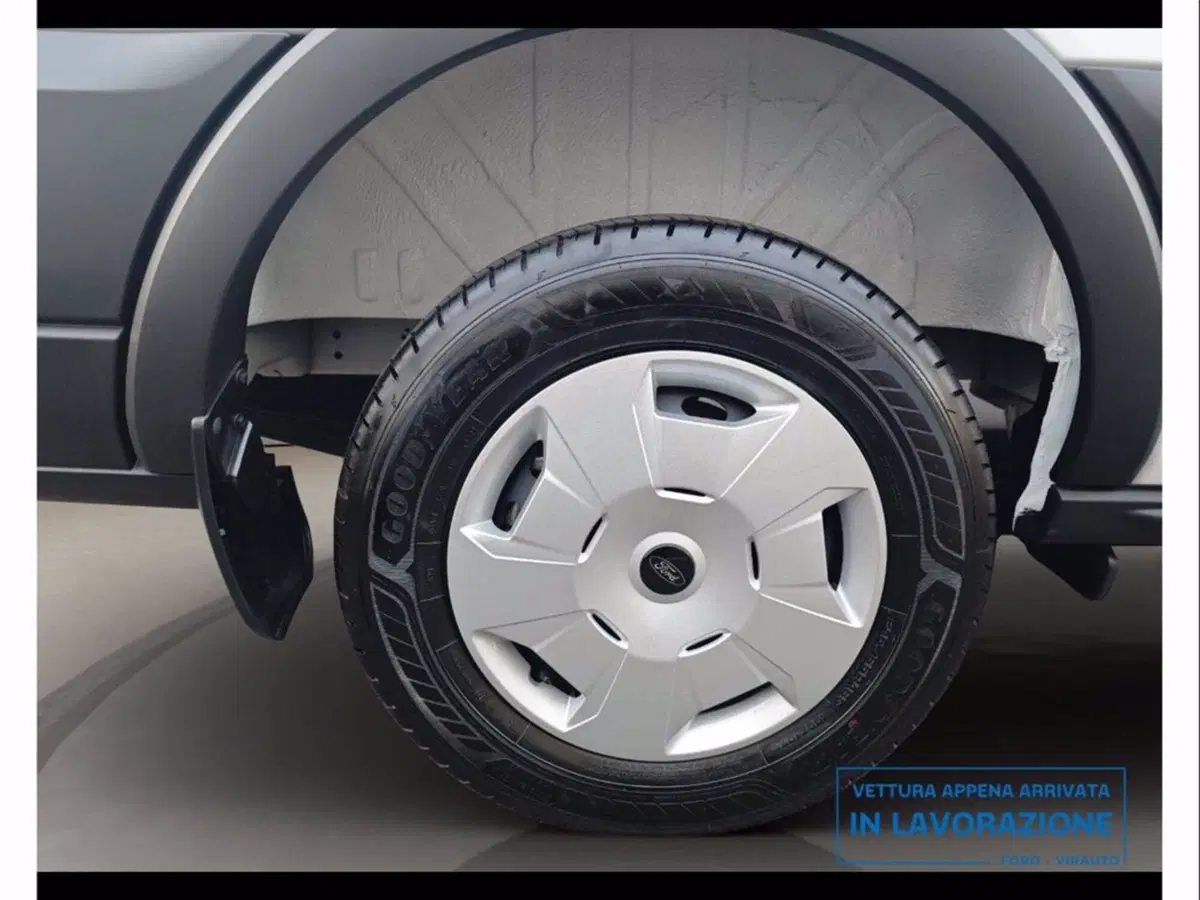 Ford Transit Furgone nuova a Catania (18)