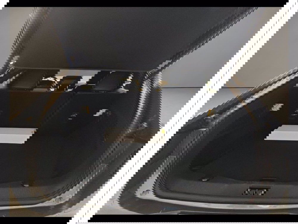 Ford Mustang Mach-E nuova a Catania (12)