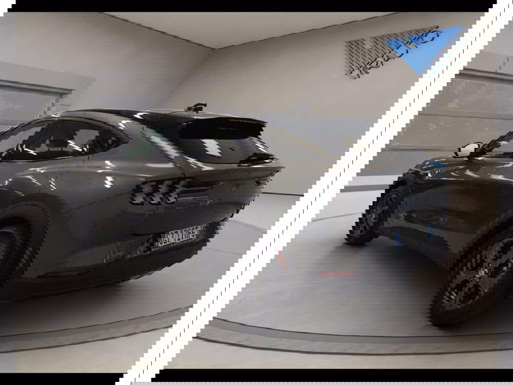 Ford Mustang Mach-E nuova a Catania (4)