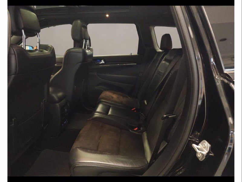 Jeep Grand Cherokee usata a Catania (11)