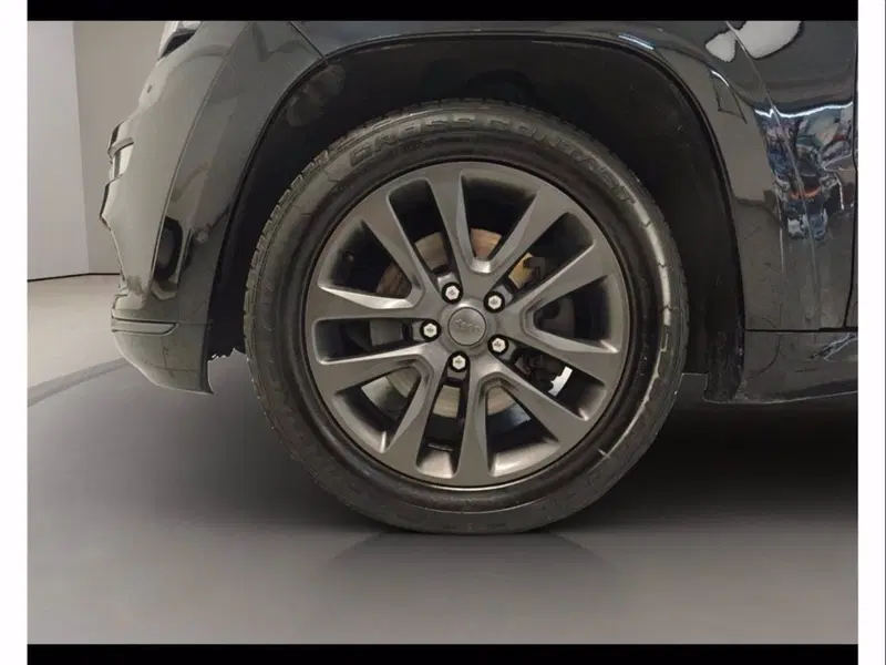 Jeep Grand Cherokee usata a Catania (19)