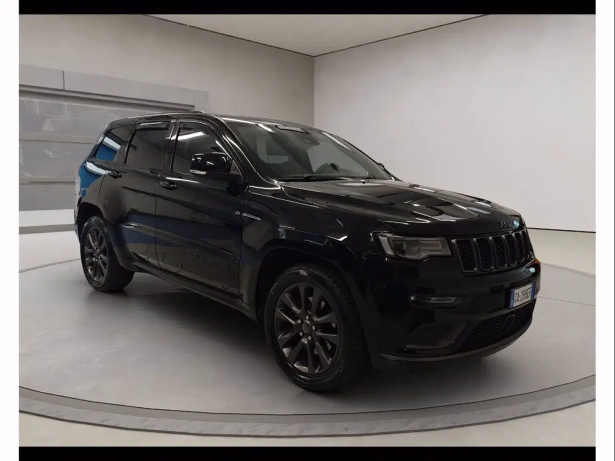 Jeep Grand Cherokee usata a Catania (8)