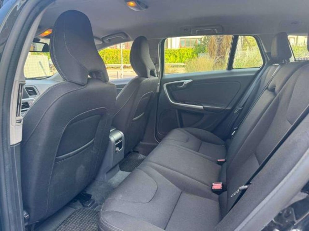 Volvo V60 usata a Savona (12)