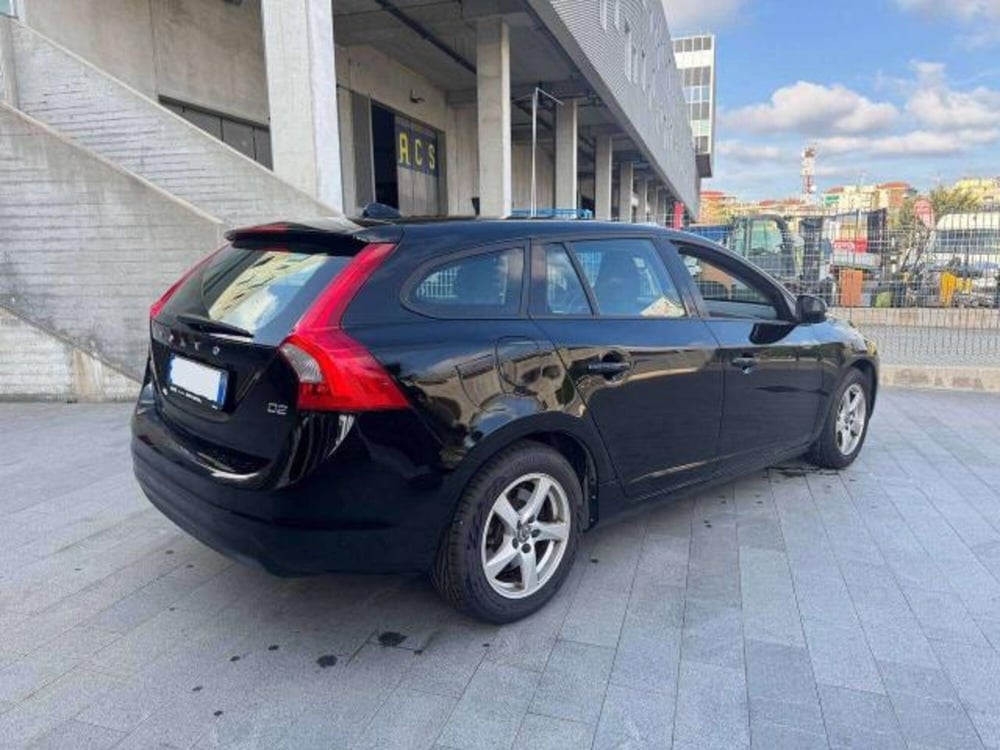 Volvo V60 usata a Savona (6)