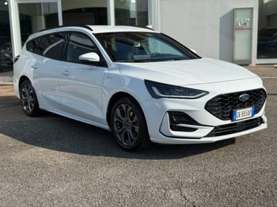 Ford Focus Station Wagon 1.0 EcoBoost Hybrid 125 CV Powershift SW ST-Line X del 2022 usata a Massarosa
